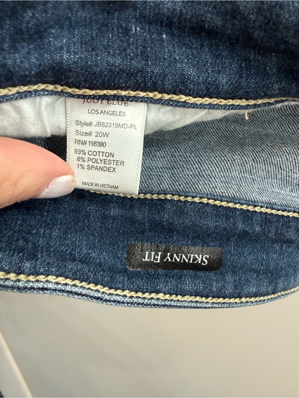 Judy Blue Dark Blue Skinny Jeans with Button Fly - Picture 2 of 3